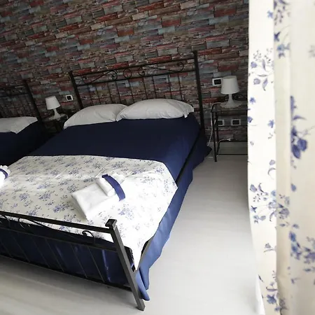 Bed & Breakfast Number60 *