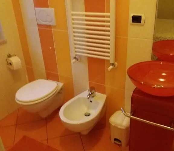 Alojamento de Acomodação e Pequeno-almoço Number60 4*